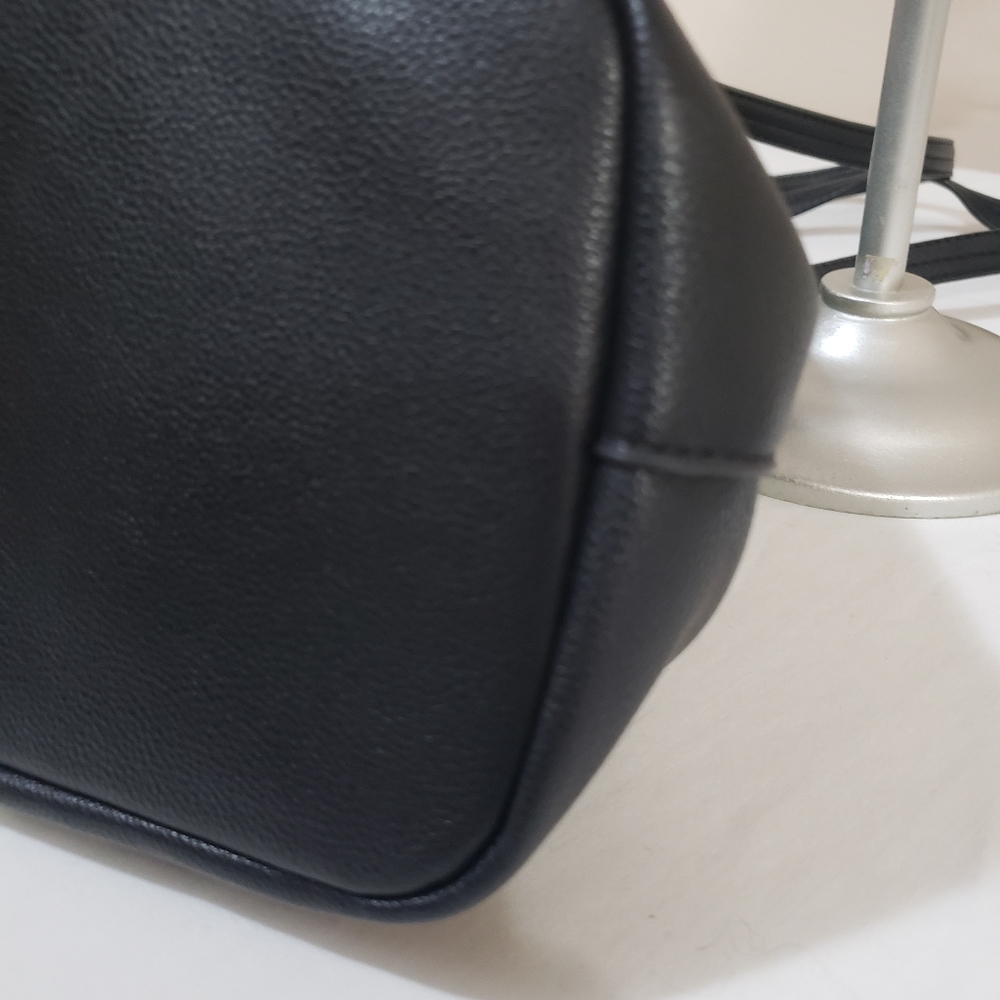 Jessica Simpson Purse - Picture 6 of 13
